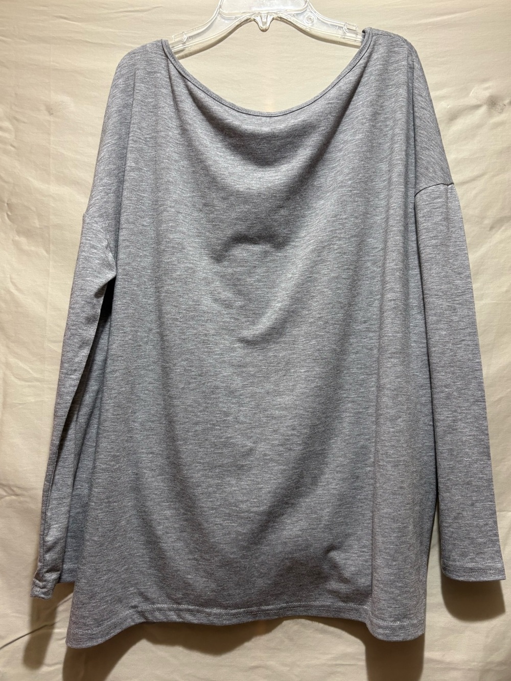 Cnokzol Women’s Size XL Grey Twist-Hem Long Sleeve Tee with Leopard Pocket - Picture 3 of 5